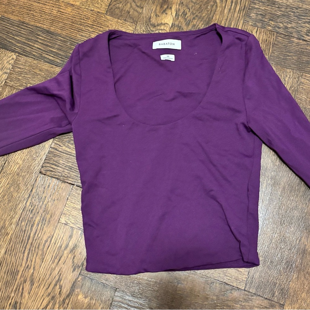 Aritzia babaton purple tight scoop neck shirt xs